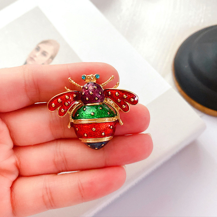 High Quality Retro Glaze Enamel Designer Brooch Brand Trendy Jewelry Pearl Bees Insects Rhinestone Brooches For Women Jewelry