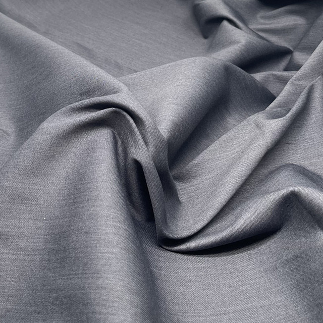 cheap price TR 80/20 suiting fabric 80% POLY 20% RAYON 32S*32S 170gsm TR fabric in roll for suit