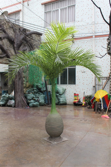 Outdoor Waterproof Artificial Coconut Tree Holiday Event Decoration Simulate king Palm Tree