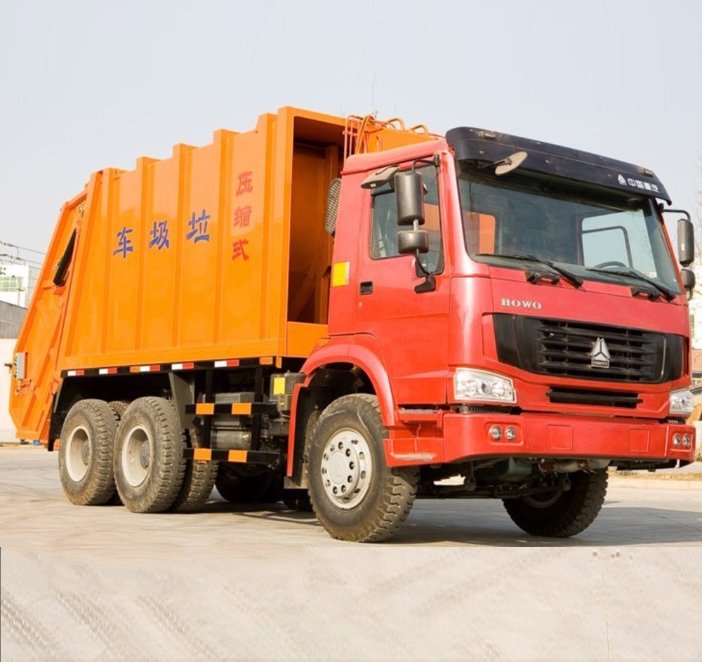 Factory price  HOWO rear loading compressed truck garbage truck refuse collector trash bin rubbish truck for sale