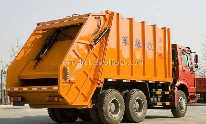 Factory price  HOWO rear loading compressed truck garbage truck refuse collector trash bin rubbish truck for sale