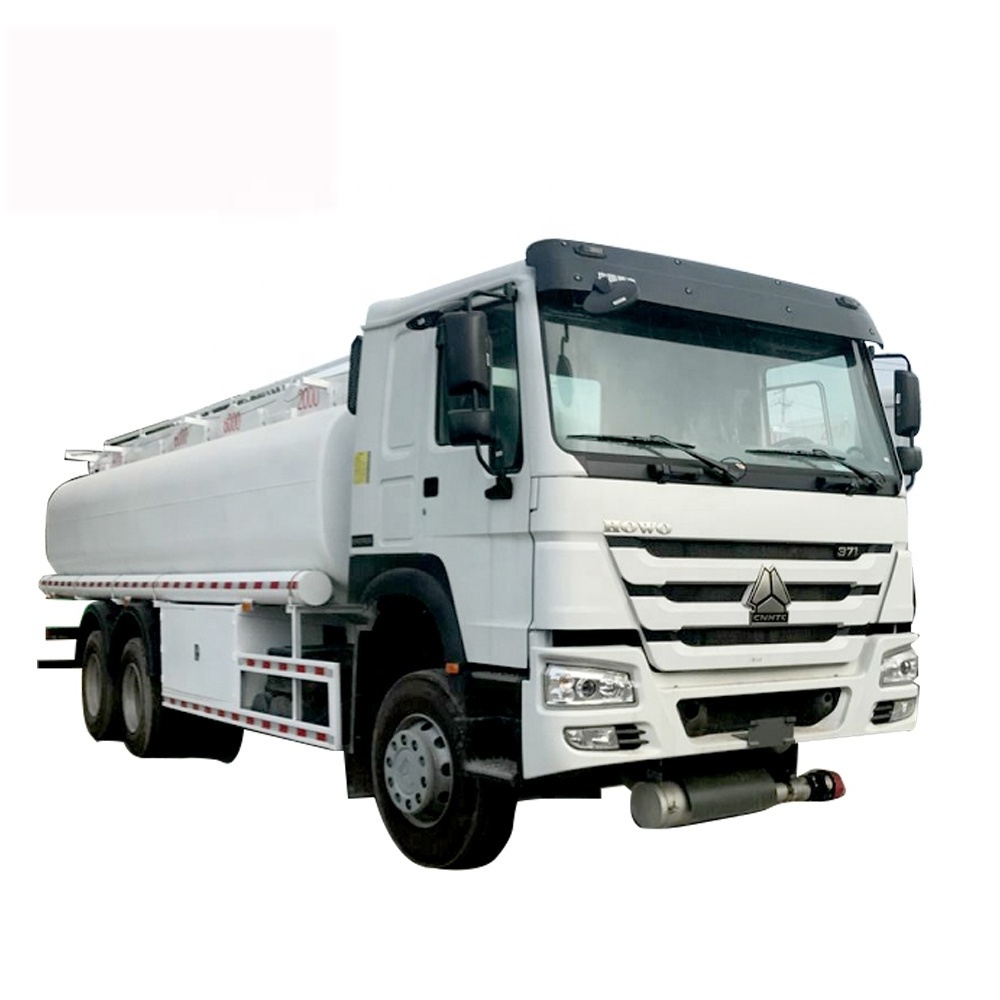 Sinotruk Howo 20000 liter fuel tanker truck with Refueling Gun