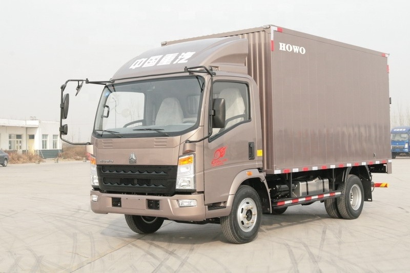 Good performance brand new HOWO 4x2 light closed van China mini box cargo truck dry goods loading 6-8 ton sell well