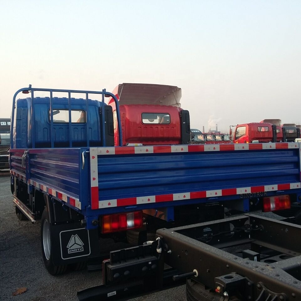 4x2 SINOTRUK 2 Ton 3 Ton Cargo Truck Diesel Engine Lorry Light Truck