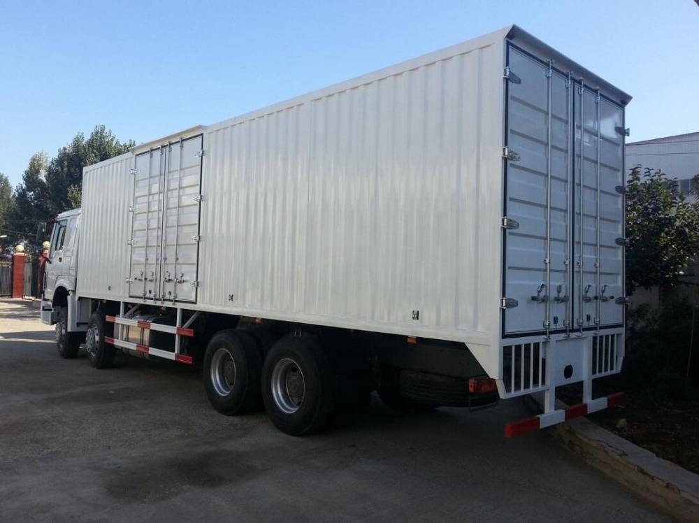 HOWO 8x4 Container Closed Cargo Box Truck for Sale