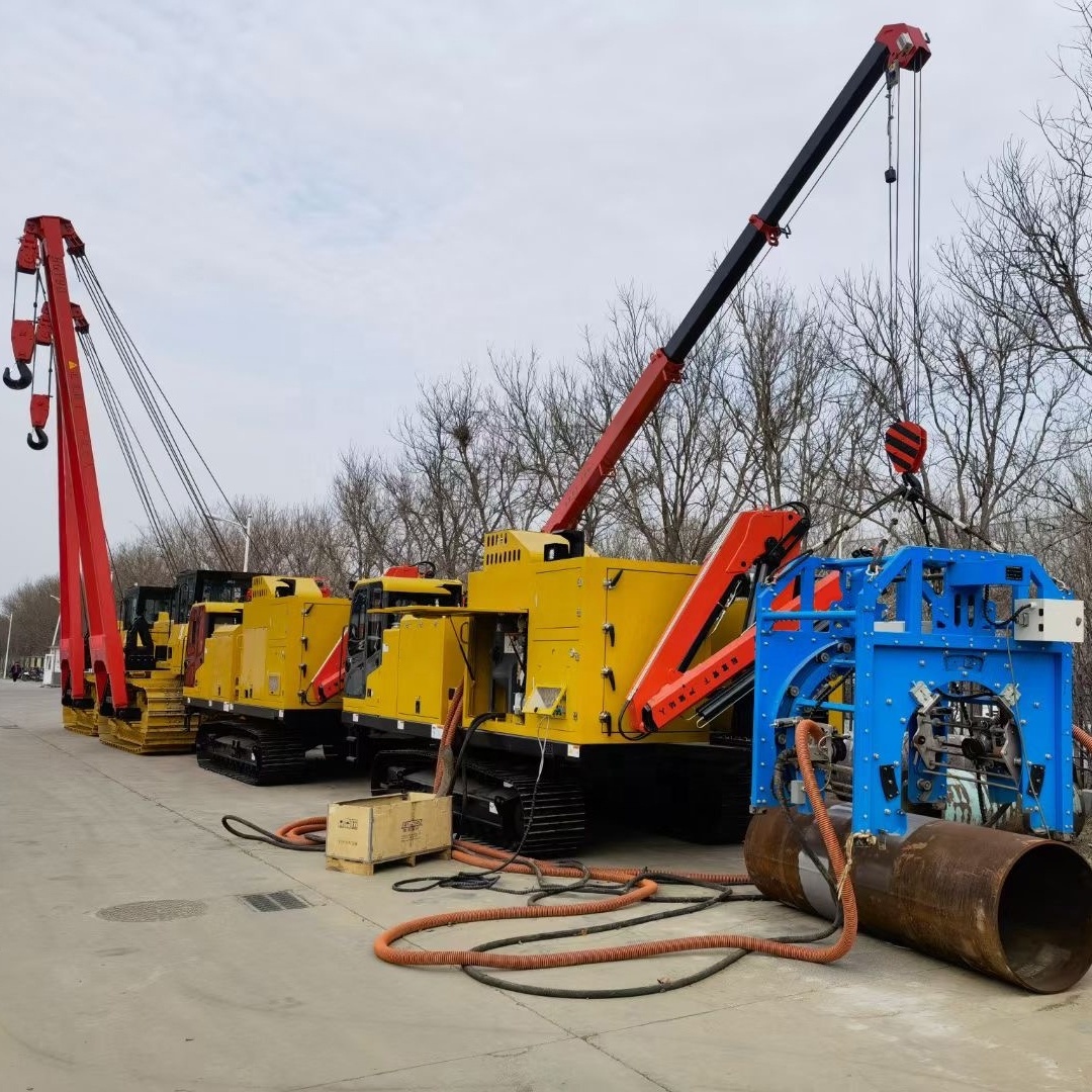 Crawler Paywelder Mobile Power Station and Welding Tractor With Side Lifting Boom