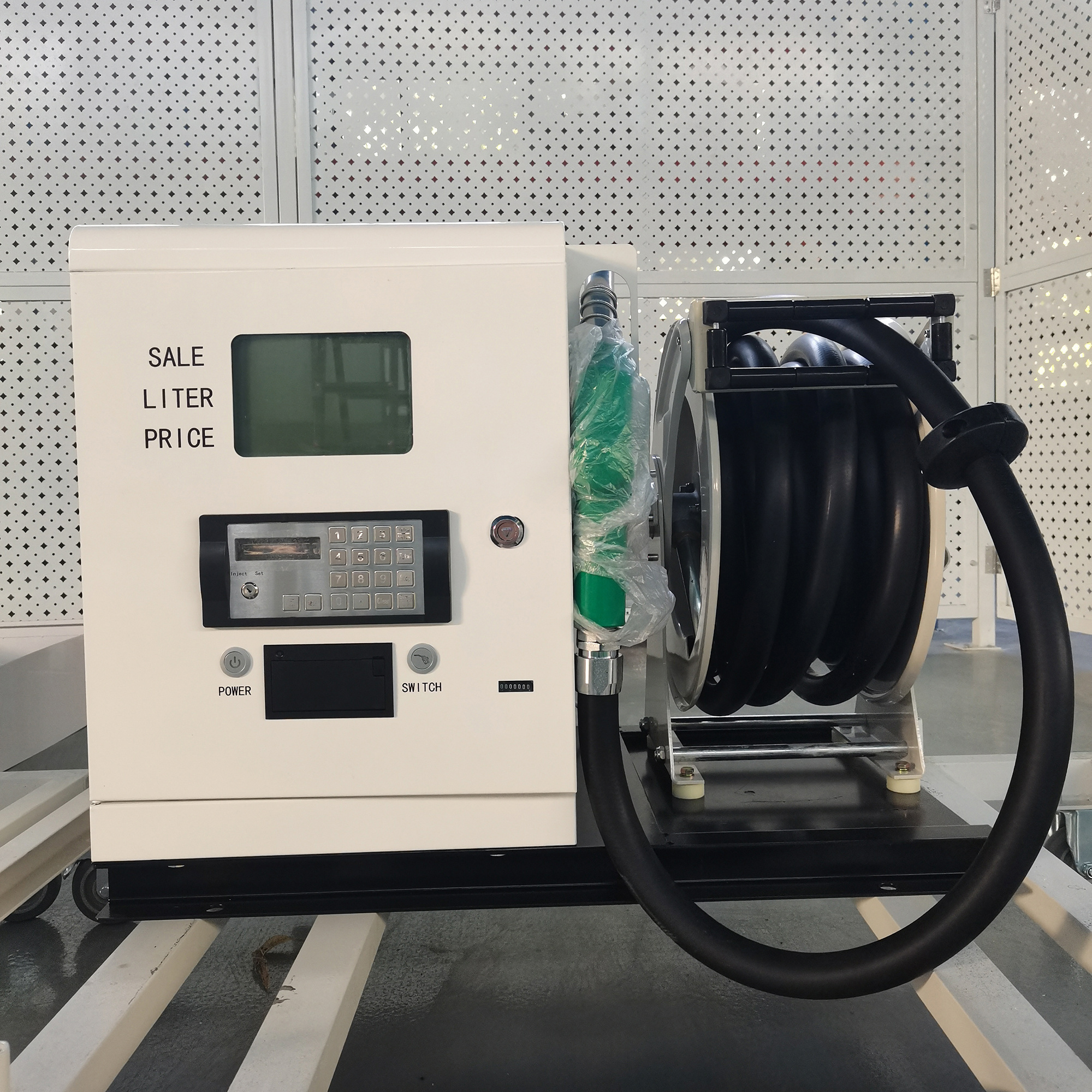 Hot Sale 12V 24V 220V Mini Mobile Fuel Dispenser with Reel Flowmeter Used for Tank Truck Service Equipment Price