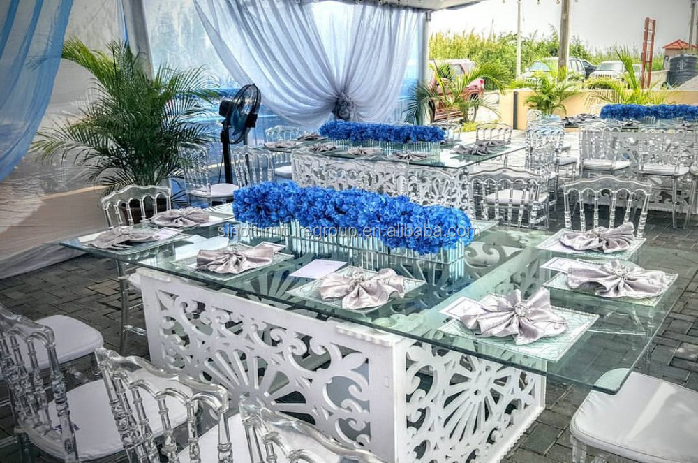 Glass Table for Wedding Use