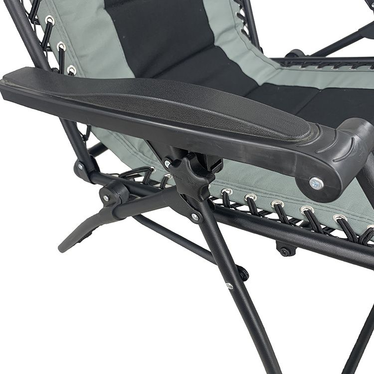 Modern Outdoor Zero Gravity Padded Reclining Beach Chair Folding Lounge