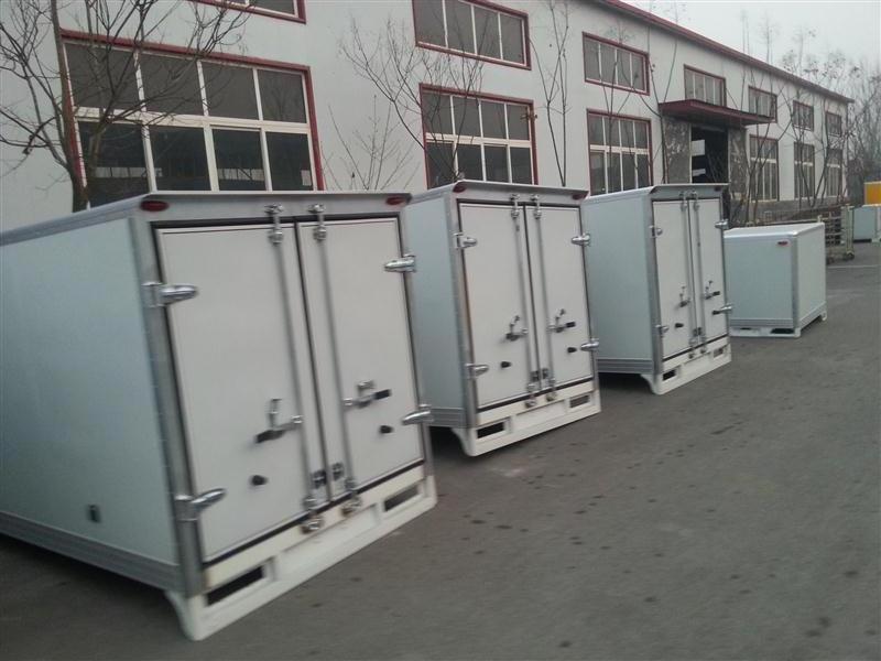 Hot selling roll up door truck body with low price