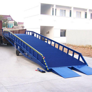 10t Manual Hydraulic Forklift Mobile Container Loading Ramp 11*2.08m Table Size Wheel Chock Anti-sjid Solid Tires 1.0-1.8m 400mm