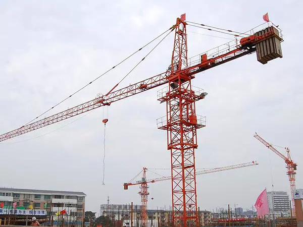 China High Quality 10 Ton QTZ125 Customization Heavy Lift Crane Building Hoist Tower Crane for Sale