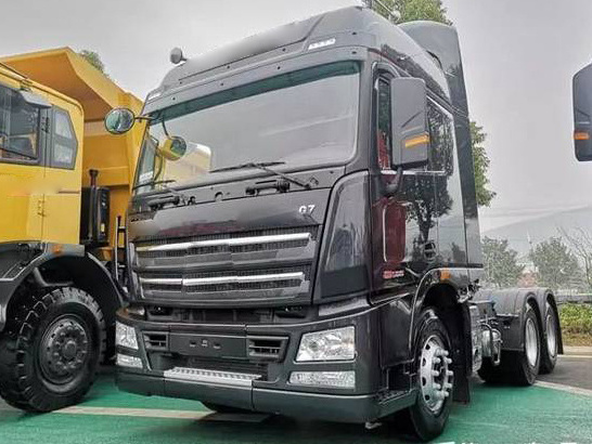 Factory Price Trailer Head Truck NXG4250D3WC 6x4 430HP Dock Diesel Tractor Truck for Sale