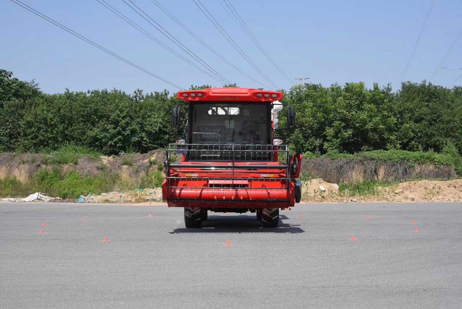 Agricultural Machine 190hp 4LZ-9L Harvesting Sunflower Wheat Grain Combine Harvester for Sale