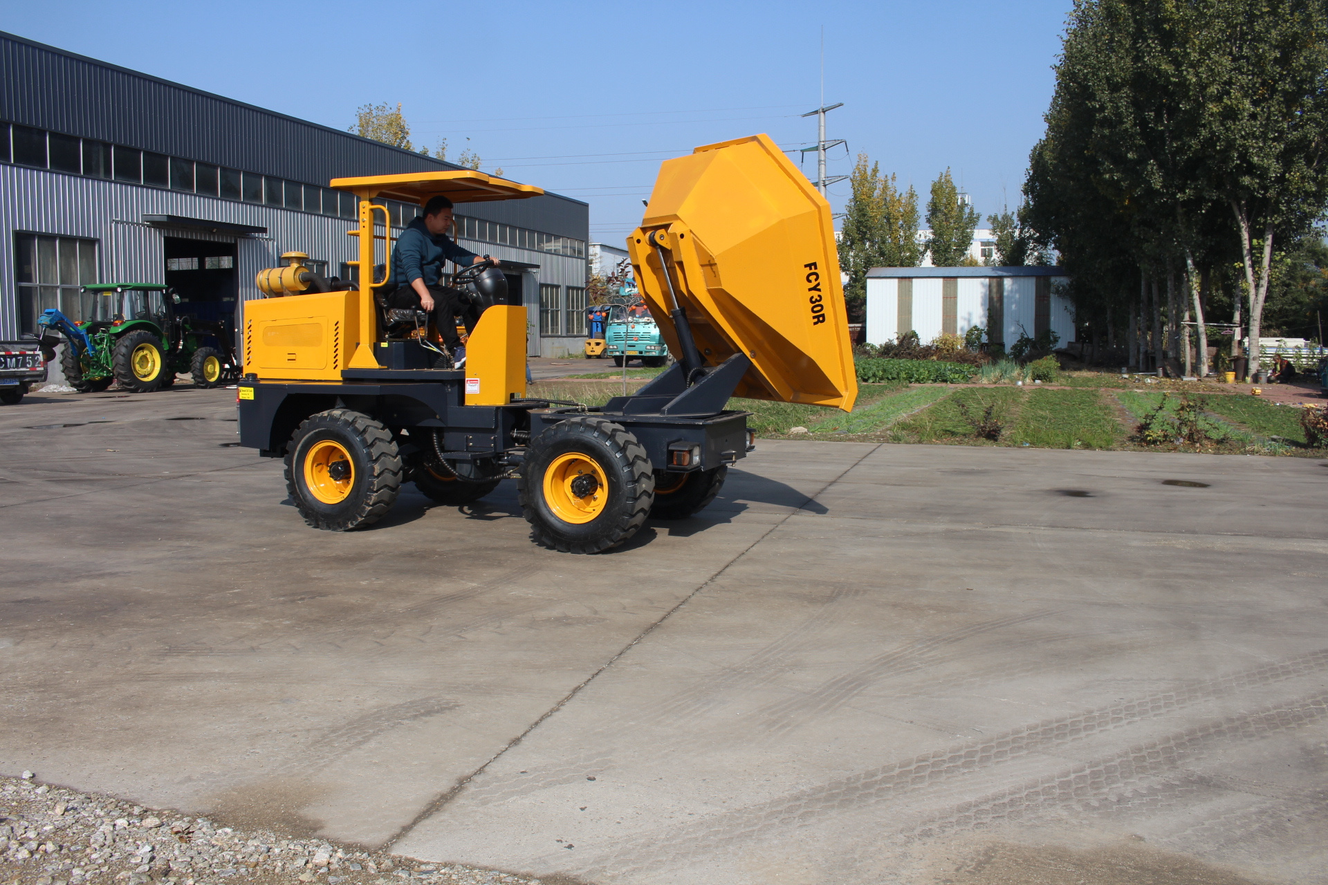 SINOMADA Mini Dumper Tipping Truck 3ton Dump Truck FCY30 4x4 Off Road Tipper Truck FCY30