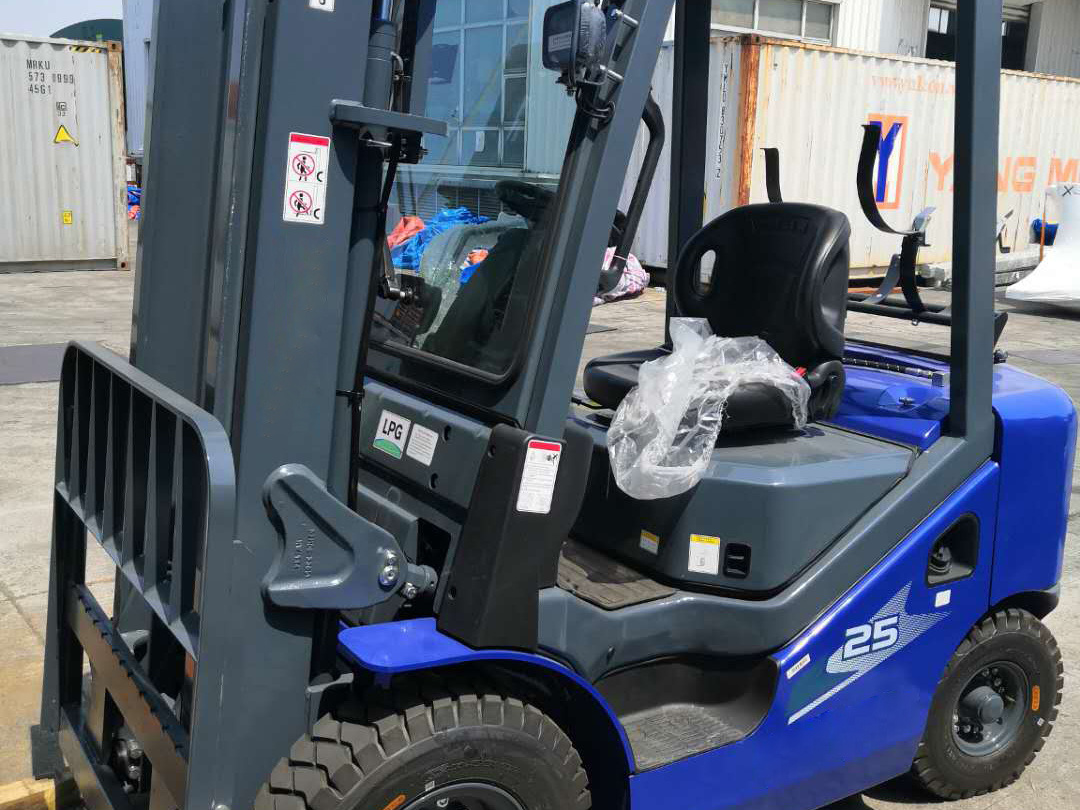 LPG Forklift Gasoline CPQYD20 2 Ton With K25 Engine Competitive Price In Barbuda