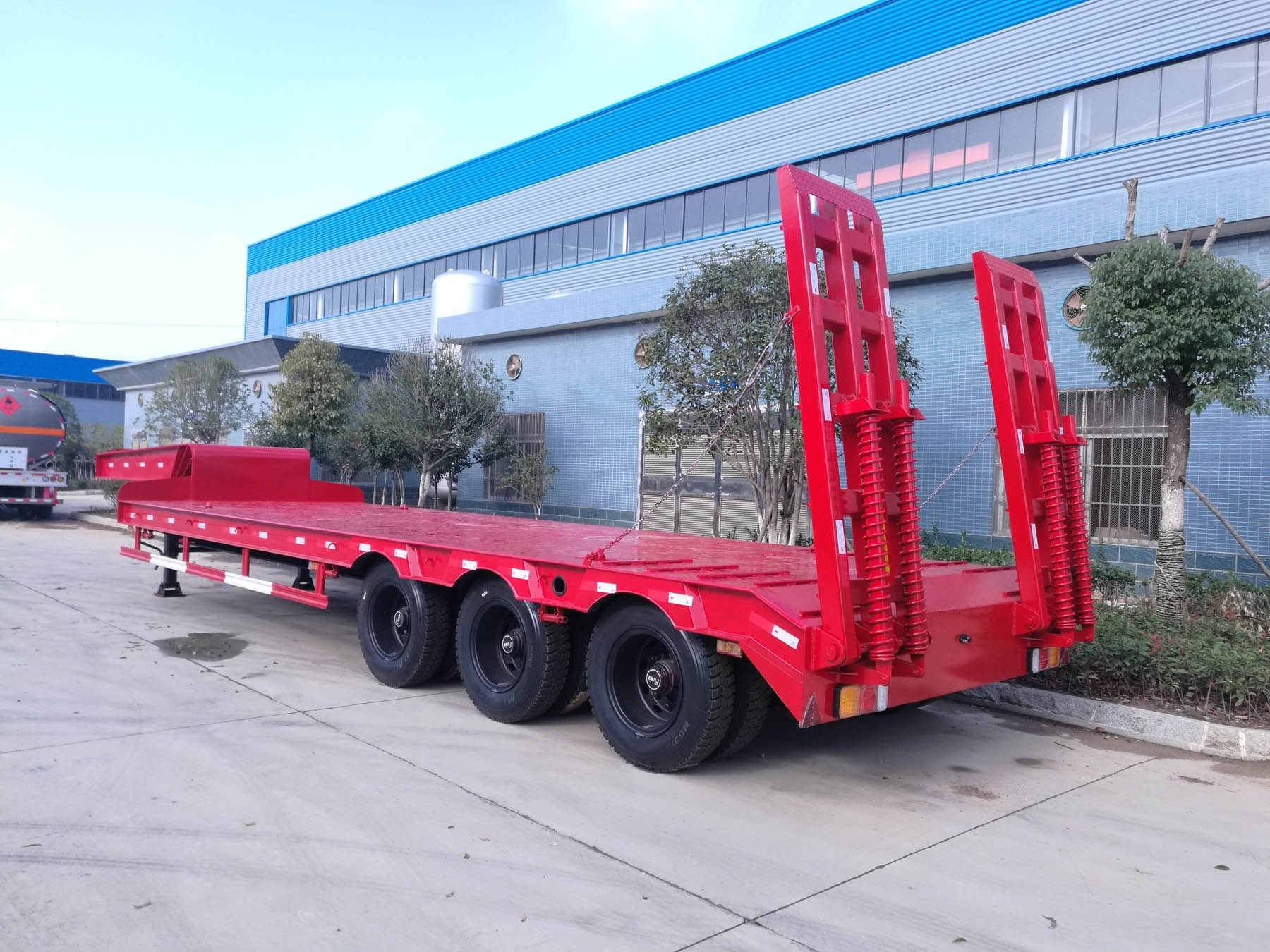 3 Axle 4 Axle 40T 60T Flatbed Flat Bed Container Semi Trailer Used Truck Trailer in Africa