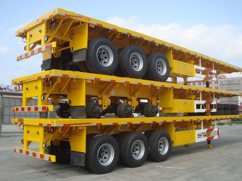 China HEAVY Low Bed Cargo Semi Trailer for Dozer Loader Excavator Truck