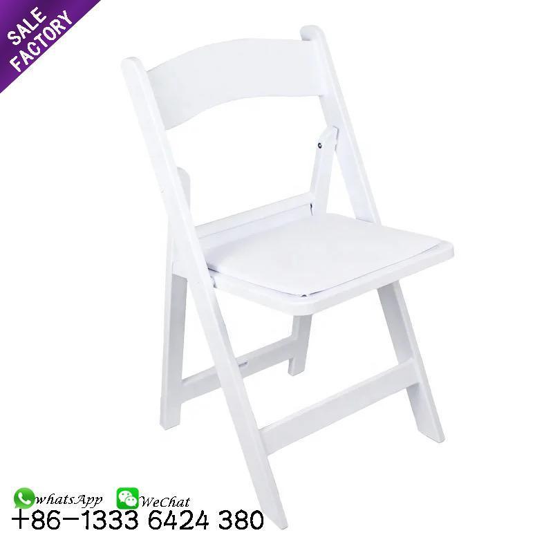 Good Sale Space Saving Durable White Wimbledon Resin Chair Folding Plastic Foldable Chair Party