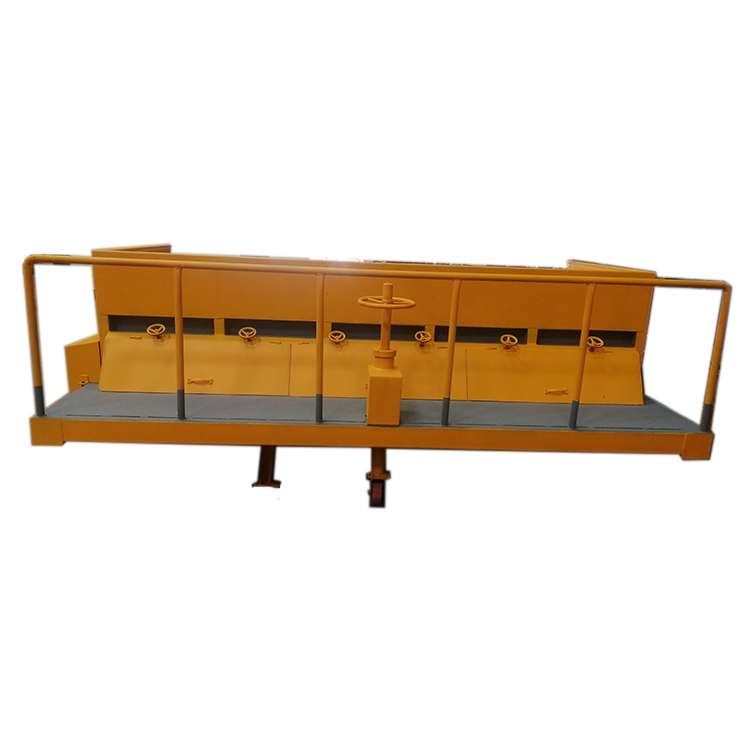 Automatic chip spreader mounted dumper truck for sale