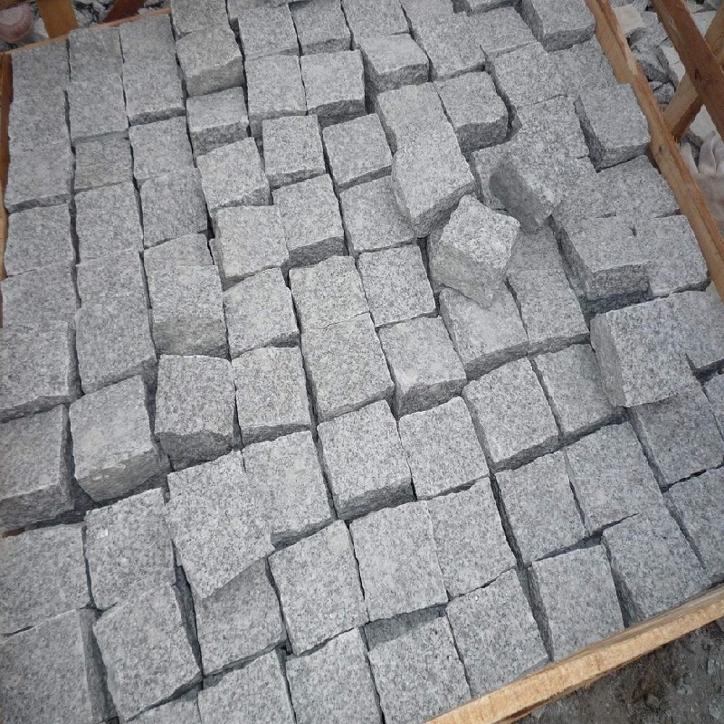 Outdoor grey quarry cobble tumbled granite for car parking stone floor tile