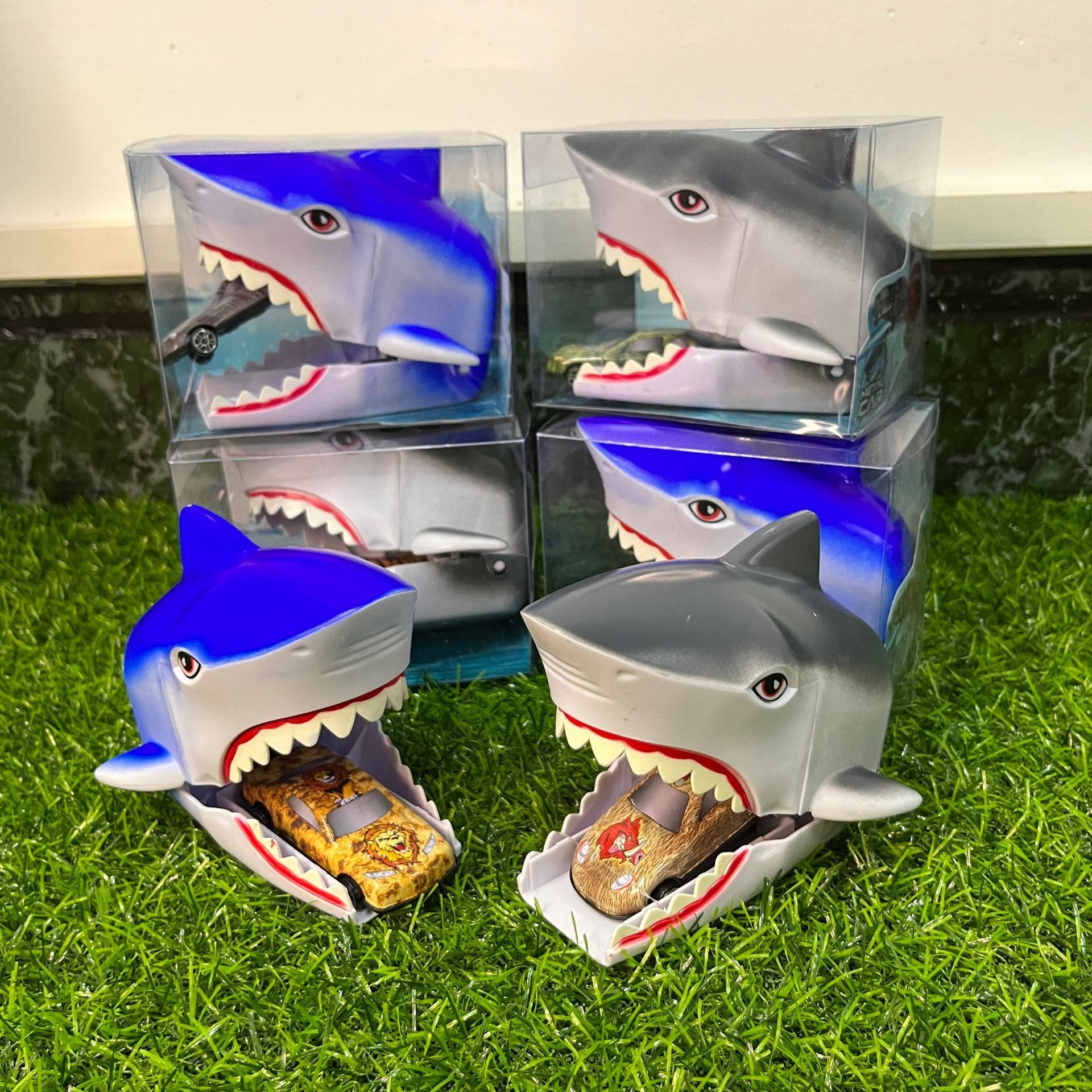 Taiwan hot selling toys plastic hot sale plastic Shark die cast car eject car toys Plastic fish Head Catapult Alloy Car Toys For