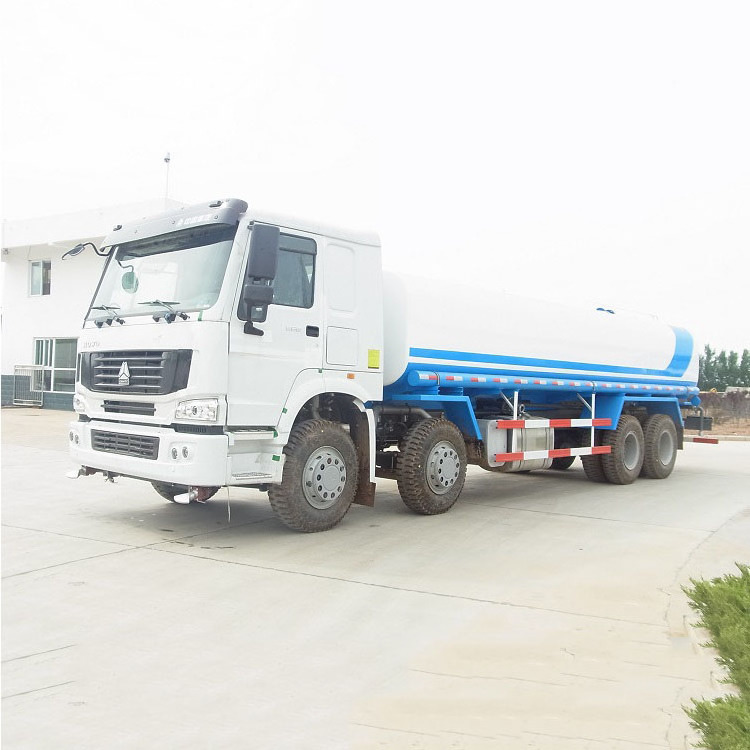 Sinotruk howo 6x4 8x4 336 380hp 30000L 35000L water tanker truck water Sprinkle bowser tank truck with pump manufacturer