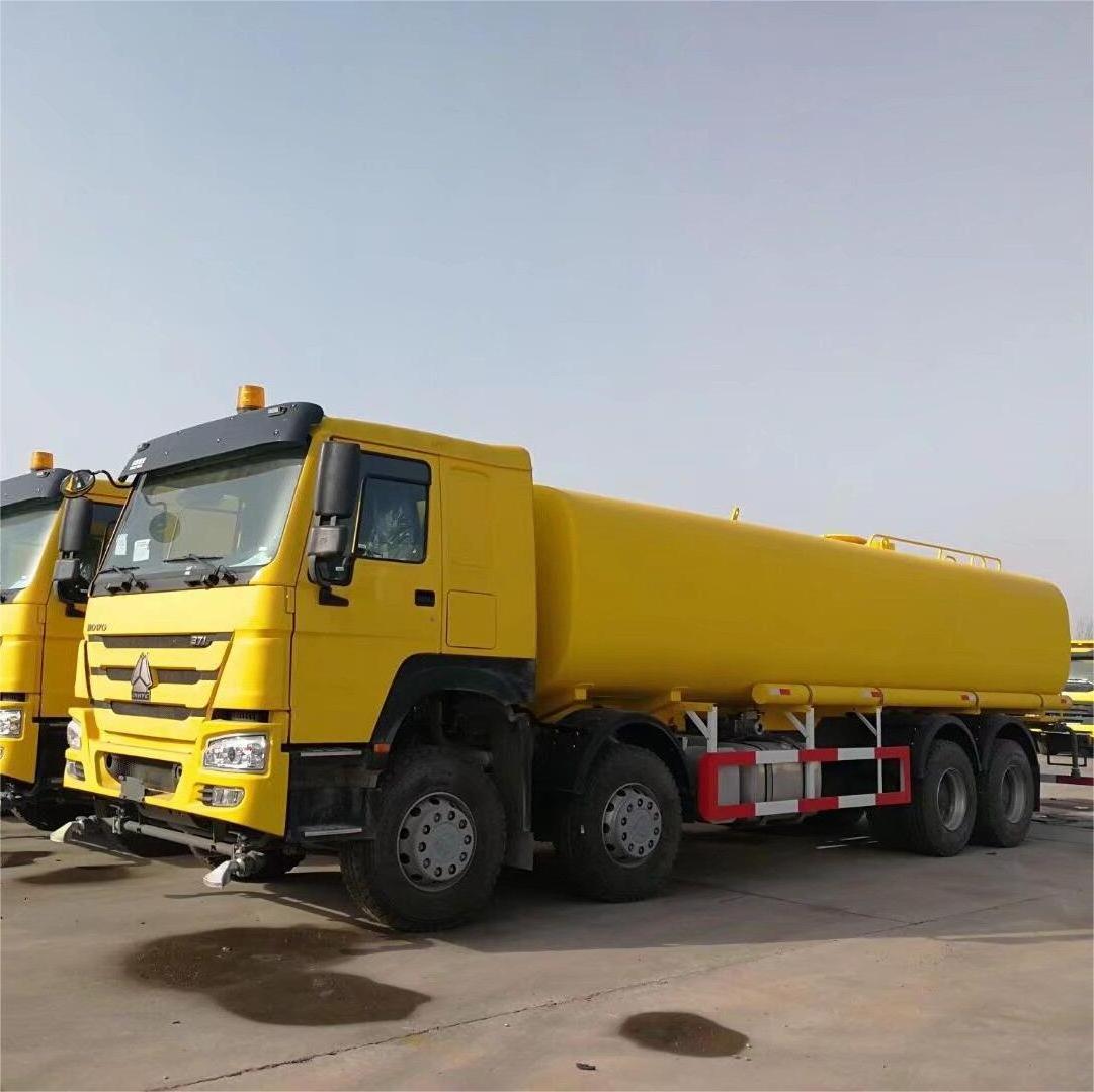 HOWO water tank trucks for sale water tank sinotruk  water bowser with pump and hose pipe