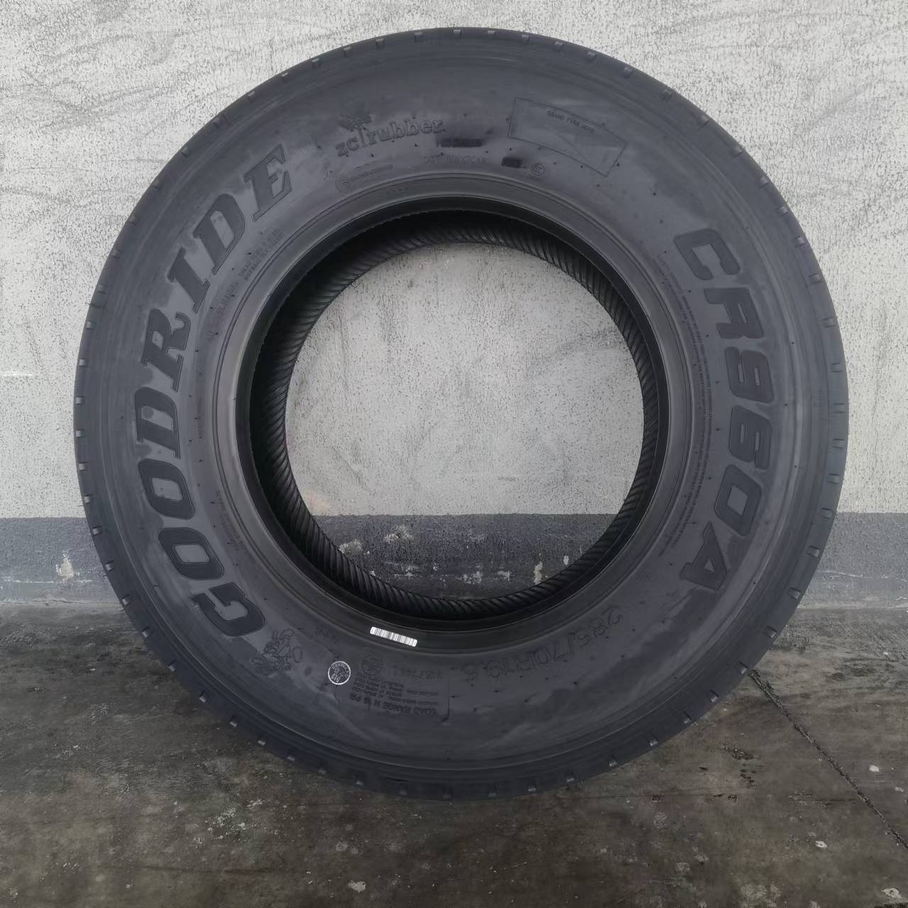 CHAOYANG WESTLAKE GOODRIDE ZC Rubber brand tire 12r20 285/70R19.5 Radial TBR tanzania tyre 1000/20 tube type tyres