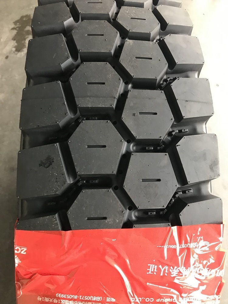 CHAOYANG Westlake Goodride Competitive Price Chinese radial pneumatic tire 295/80/22.5 315 70 22.5 Radial Truck Tire