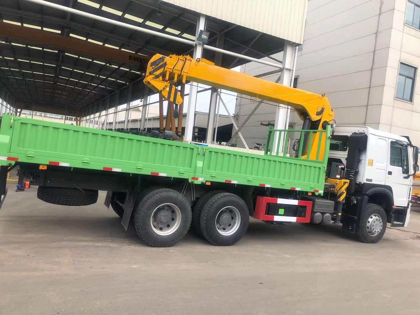 CALL US ENJOY FREE SHIPPING !!Truck Mounted Crane Sinotruk Howo 15 20 Ton Not Used Crane Truck 10 Ton Mobile Telescopic Boom