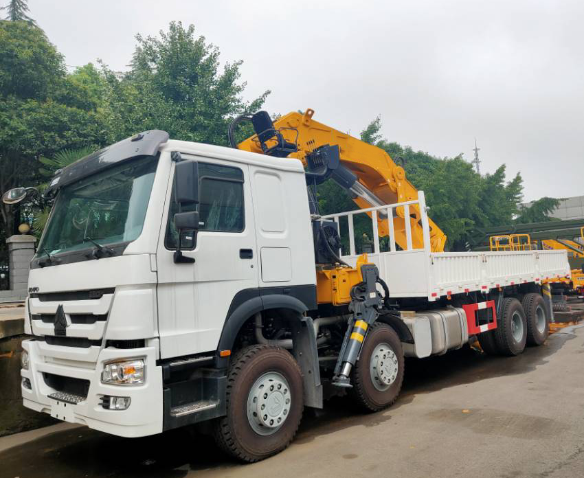 CALL US ENJOY FREE SHIPPING !!Truck Mounted Crane Sinotruk Howo 15 20 Ton Not Used Crane Truck 10 Ton Mobile Telescopic Boom