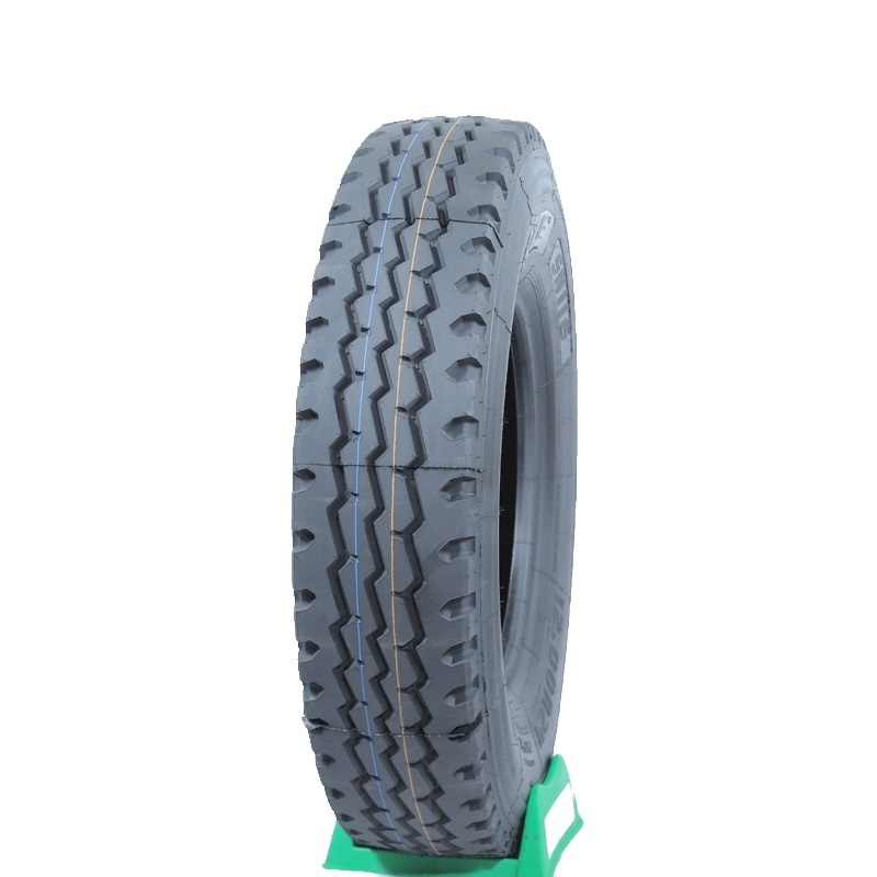 Export Chinese top 10 truck tires brand 900r20 10.00r20,radial truck tyre lower price list