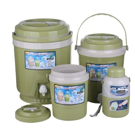 Sinovoe portable plastic insulated water cooler jug set