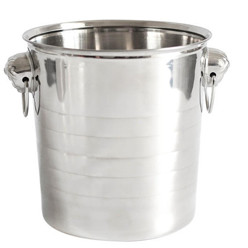 Multiple sizes Stainless Steel Metal Bucket Twine Insulated 4L Ice Bucket with ice cubes isolated on