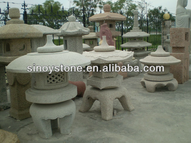 Japanese garden small  stone lanterns