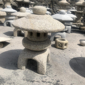 Japanese garden small  stone lanterns