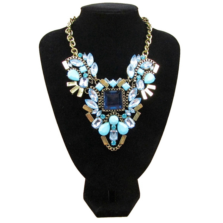 Classic Women Colored Acrylic Stones Gold Plated Alloy Statement Jewelry Fashion Jewelry Necklace for Wholesale