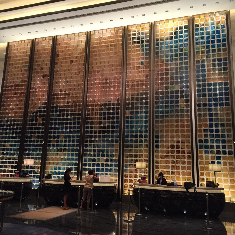 New ODM OEM Decorative Resin Lobby Hotel Business Center Wall Partition Room Screen Dividers