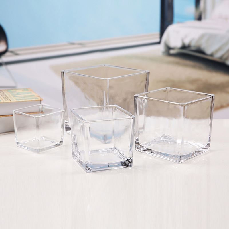 Wholesale Simple Square Heavy Glass Candle Jars Flower Glass Vase Square Glass Candle Holder