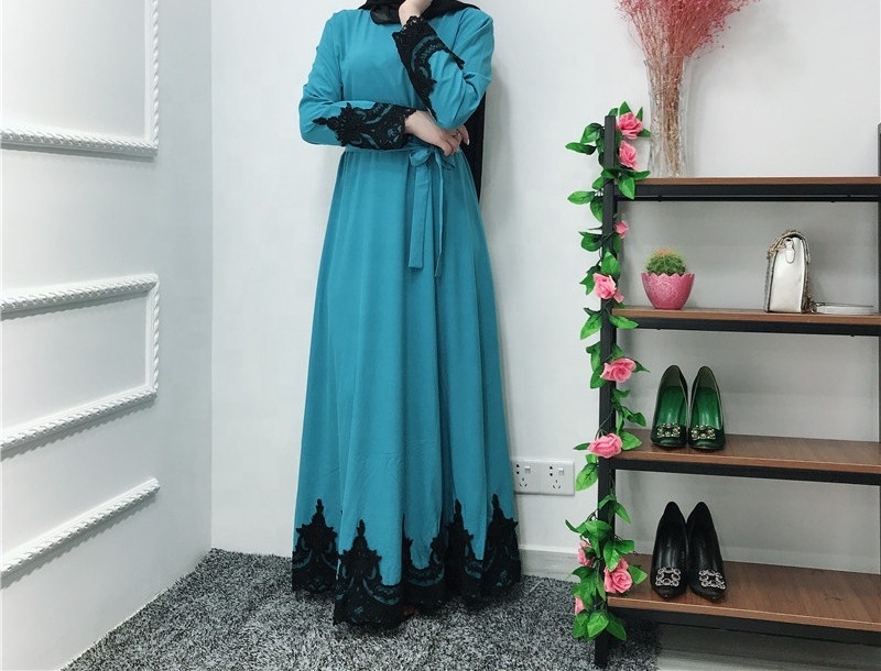 Daily Wear Muslim Dresses Young Ladies Pleated Qatar Abaya Designs Lace Sleeves For Women Islamic Clothing