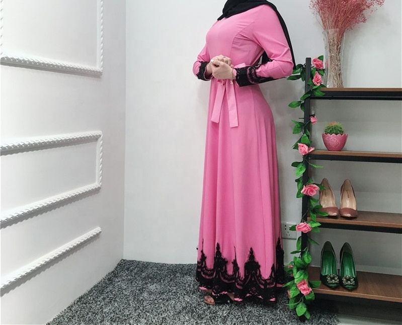 Daily Wear Muslim Dresses Young Ladies Pleated Qatar Abaya Designs Lace Sleeves For Women Islamic Clothing