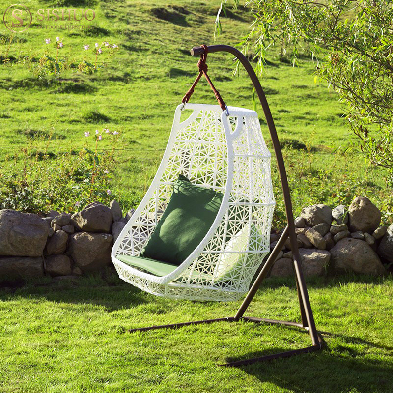 Weather Resistant Outdoor Swing Canopy Daybed Patio Deck Furniture Garden Wicker Rope Hanging Swing Chair