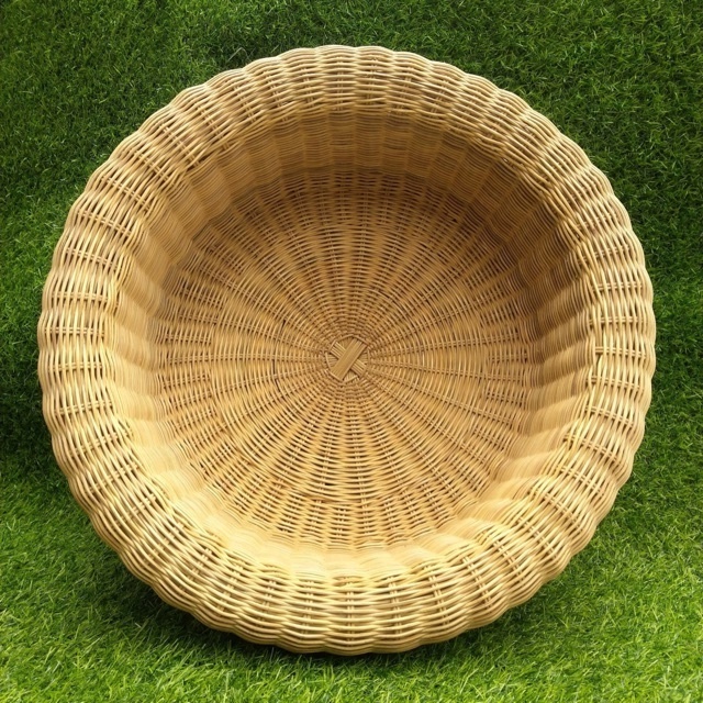 Fish-shaped Wicker pet bed basket; Rattan cat/dog nest; rattan pet house cage woven Wicker pet bed