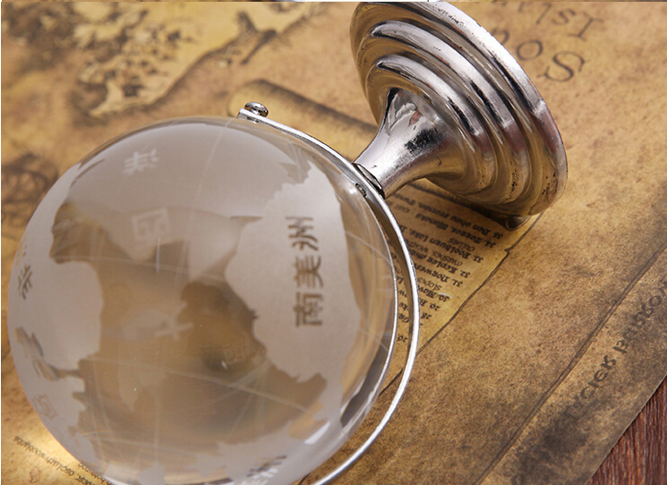 Custom Decorative Rotating Clear Crystal Glass World Globe For Desktop Wedding Favors Gifts