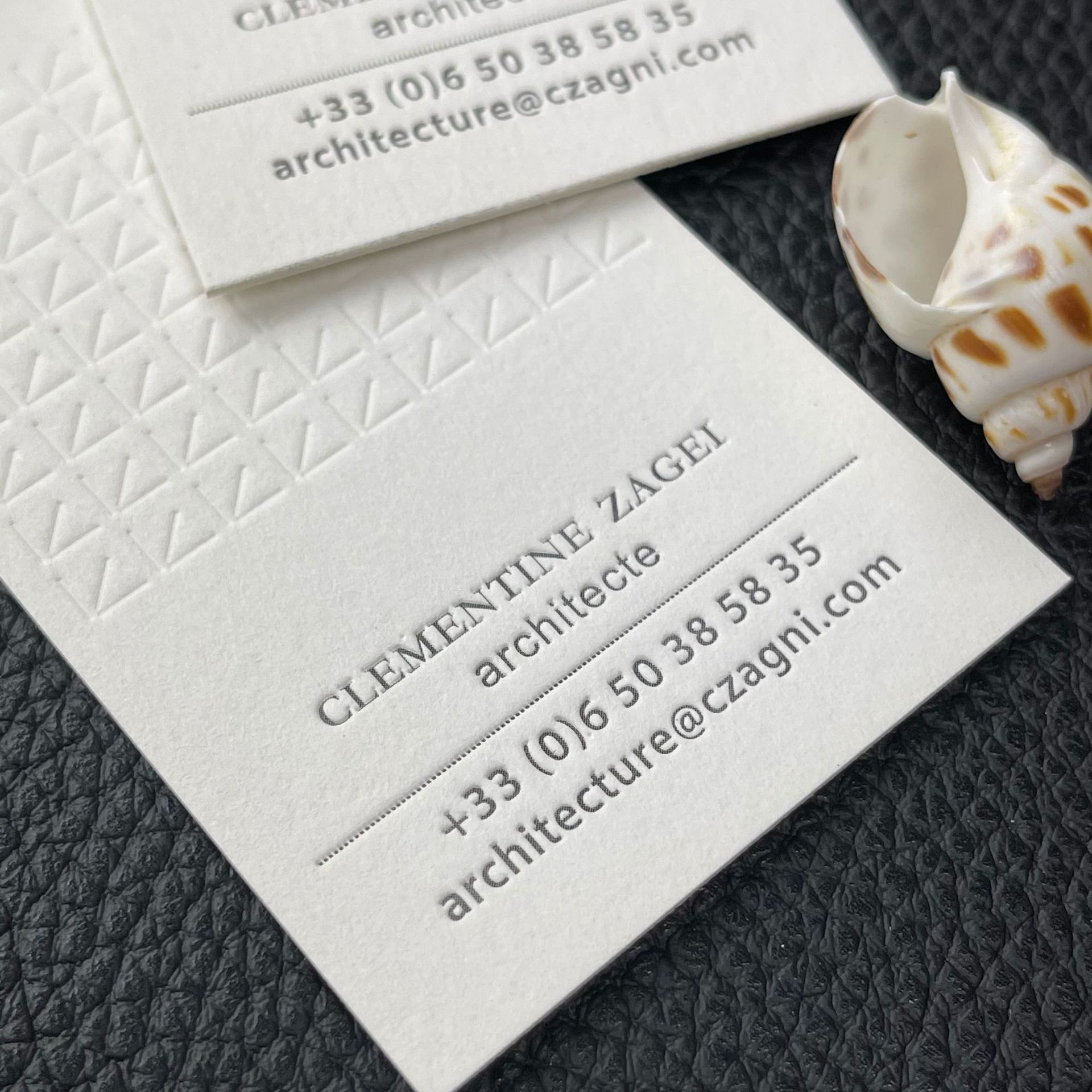 Custom Elegant Gold Foil Embossed Letterpress Printing Paper Business Cards