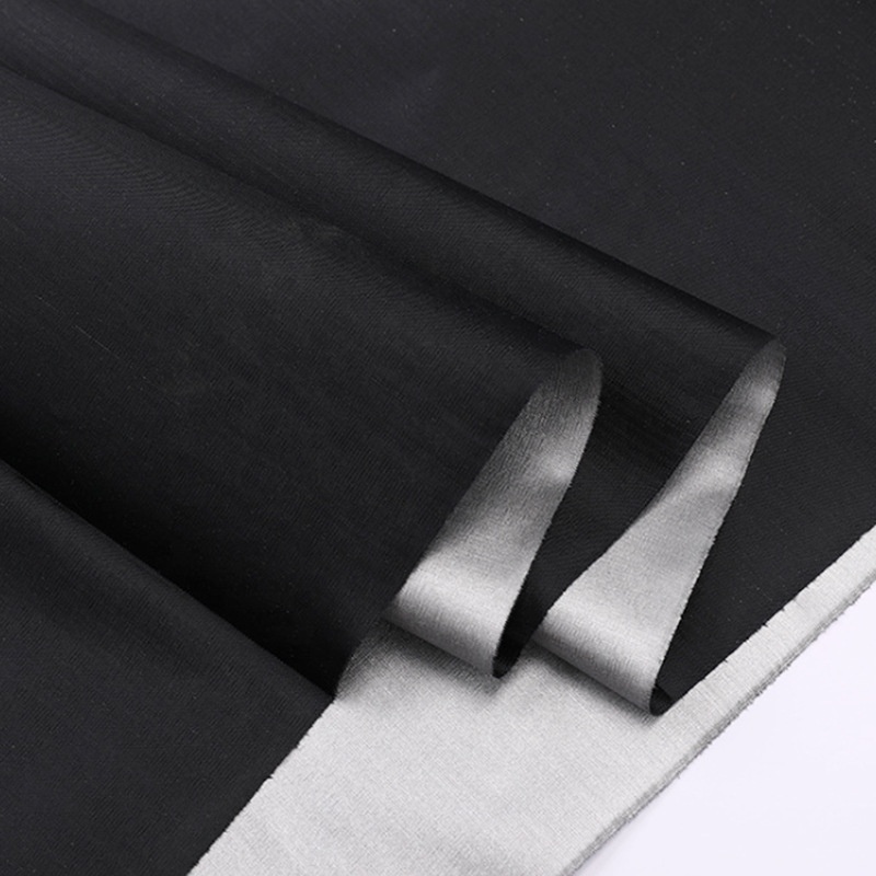 Eco-friendly Taffeta Fabric Thick Waterproof Fabric 210t 100% Silver Coated Polyester Taffeta Fabric For Tent Umbrella