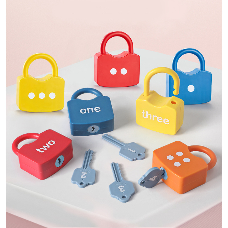 Children Montessori Alphabet Number Learning Locks toys alphanumeric unlock teaching aids educational toys for kids