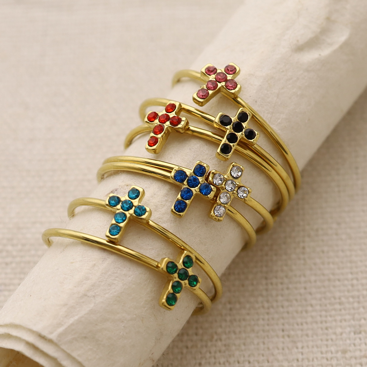 European And American New Style Cross Stainless Steel Rings 18K Gold Plated Crystal Inlay Thin Open Rings For Women