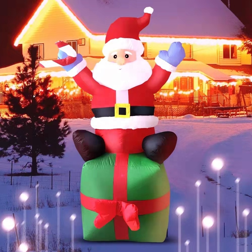 Outdoor Inflatable Christmas Santa Claus With Gift Decoration